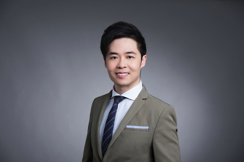 Dr. Keith Leung Specialist in Oral and Maxillofacial Surgery